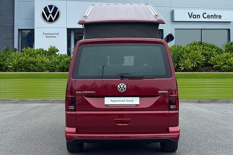 Used VW California California 204 HP (150 kW) 2023 Red Van