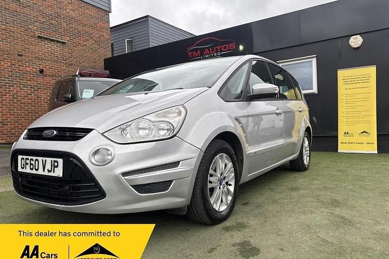 Used Ford S-MAX Zetec 140 HP (102 kW) 2010 Silver MPV