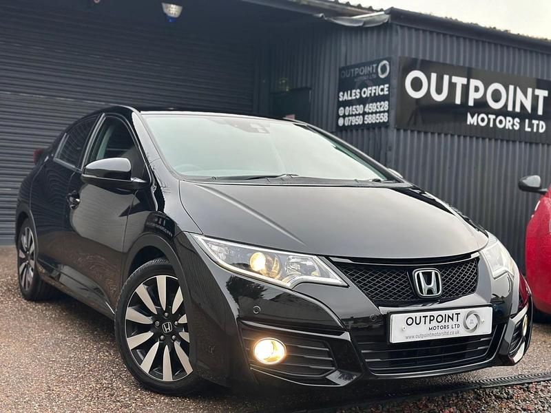 Black Used 2015 Honda Civic SE Plus Hatchback | £7,599 (Fair price) - Image 1/3