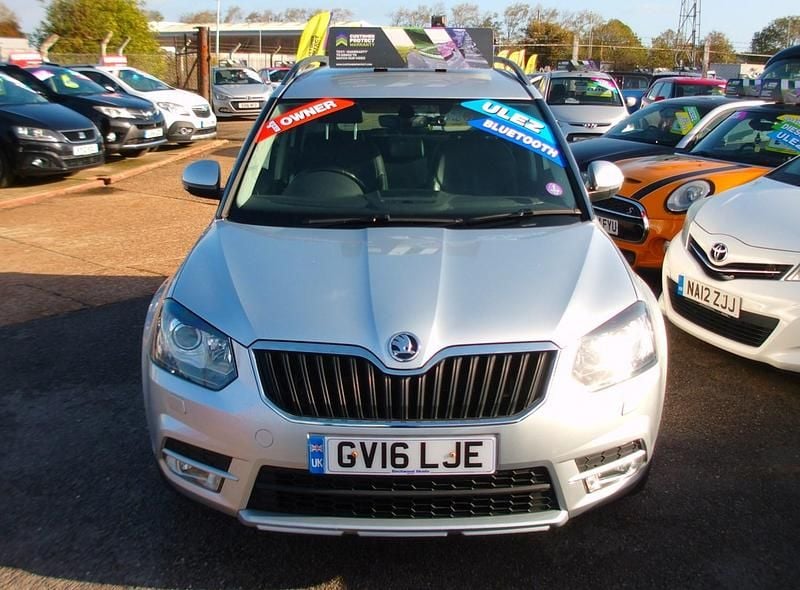 Used Skoda Yeti SE L 110 HP (80 kW) 2016 Silver SUV