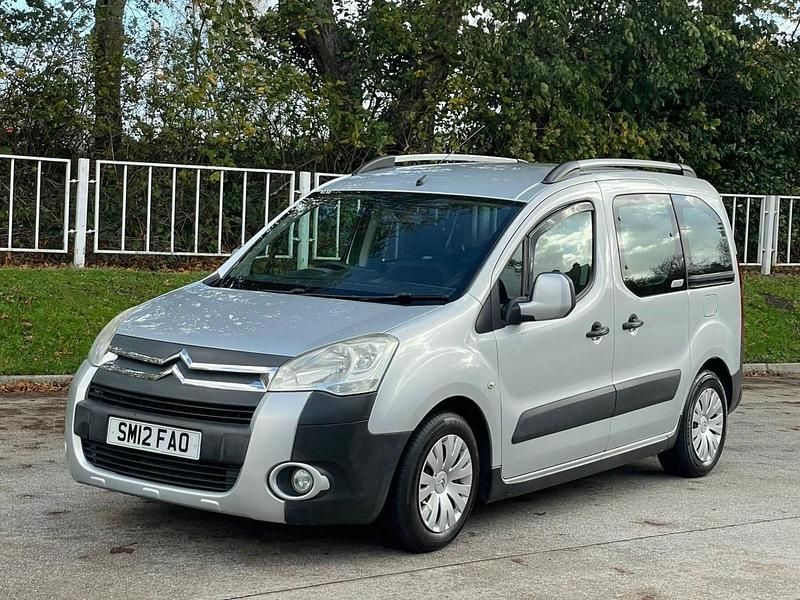 Used Citroën Berlingo XTR 90 HP (66 kW) 2012 Silver MPV