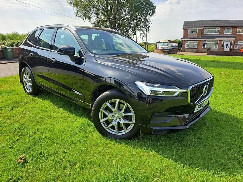 Black Used 2018 Volvo XC60 Momentum SUV | £15,990 (Fair price) - Image 1/4
