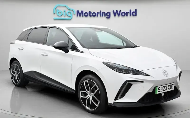 Used MG MG4 EV Trophy 150 kW (204 HP) 2025 Hatchback