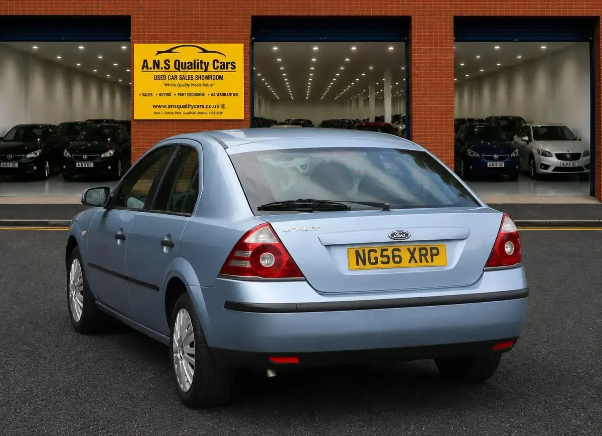 Used Ford Mondeo 145 HP (106 kW) 2007 Blue Hatchback