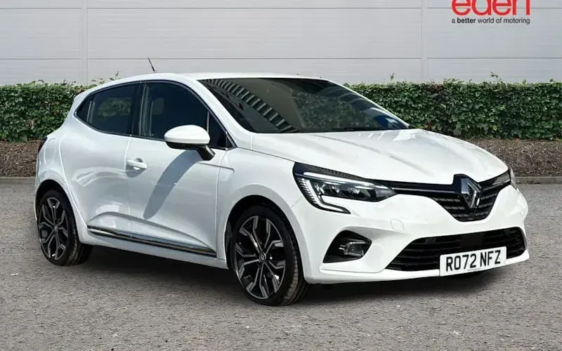 Used Renault Clio SE 90 HP (66 kW) 2022 Hatchback