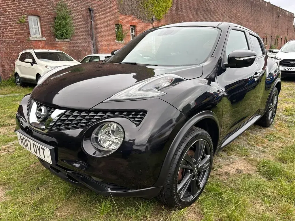 Used Nissan Juke N-Connecta 115 HP (84 kW) 2017 Black SUV