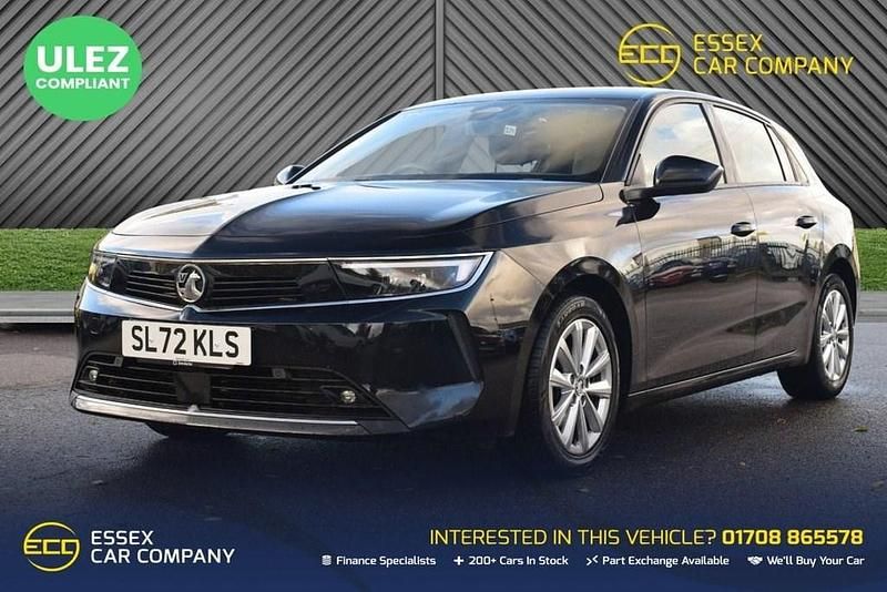 Used Vauxhall Astra Design Edition 130 HP (95 kW) 2022 Black Hatchback