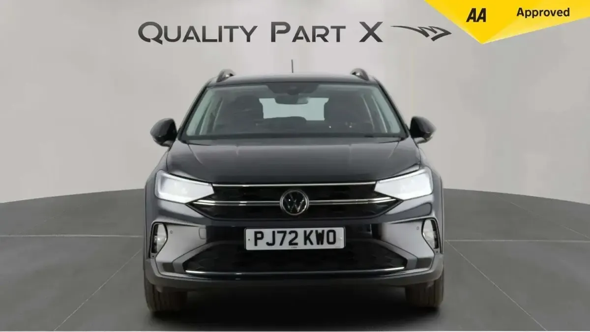 Used VW Taigo Life 110 HP (80 kW) 2022 Black SUV