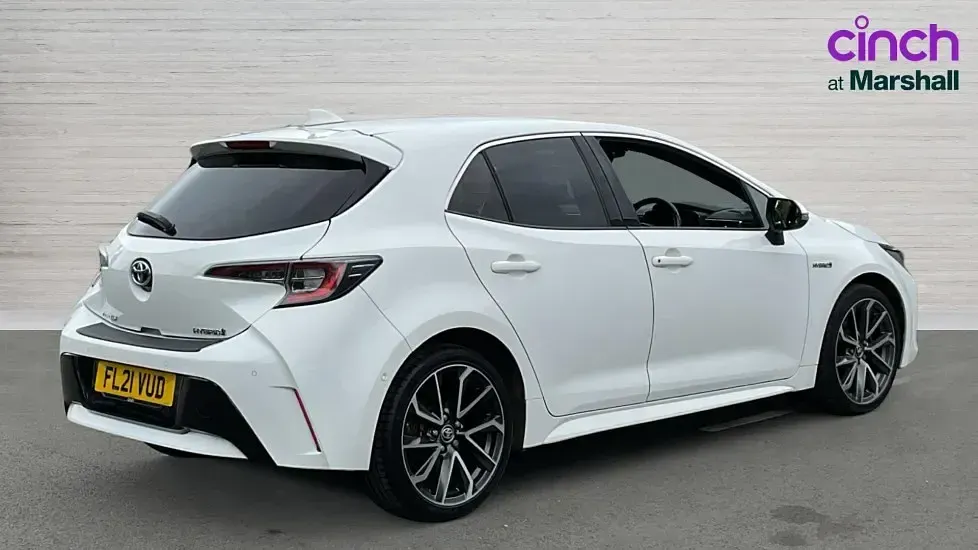 Used Toyota Corolla 122 HP (89 kW) 2026 White
