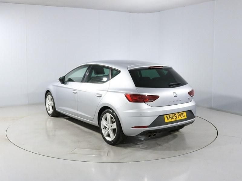 Used Seat Leon FR 190 HP (139 kW) 2019 Silver Hatchback