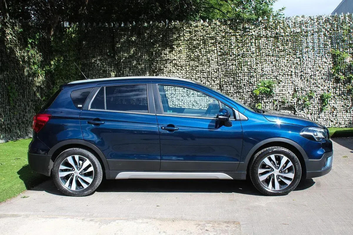 Used Suzuki SX4 SZ5 2020 Blue Hatchback