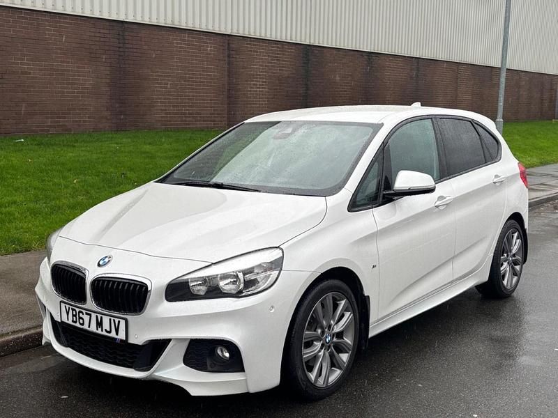 Used BMW 220 Comfort Edition 2018 White Hatchback