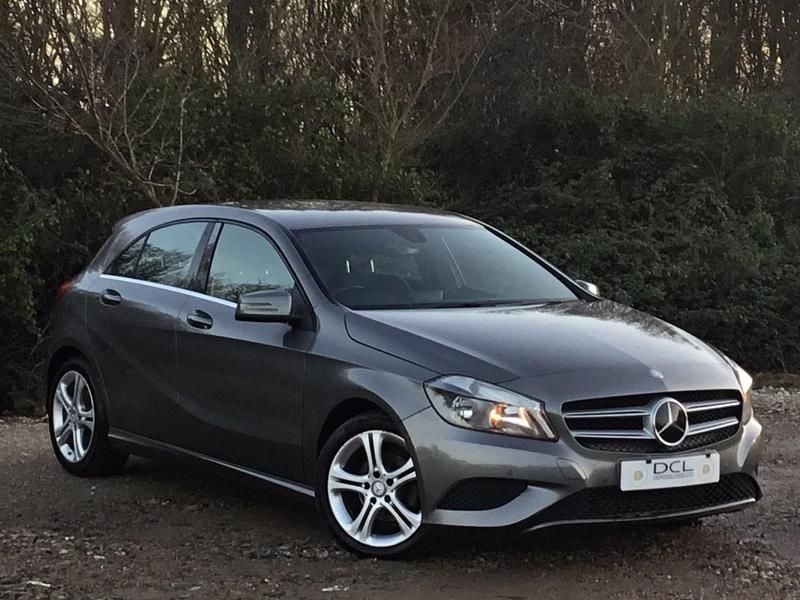 Used Mercedes A180 Sport Edition 109 HP (80 kW) 2015 Grey Hatchback