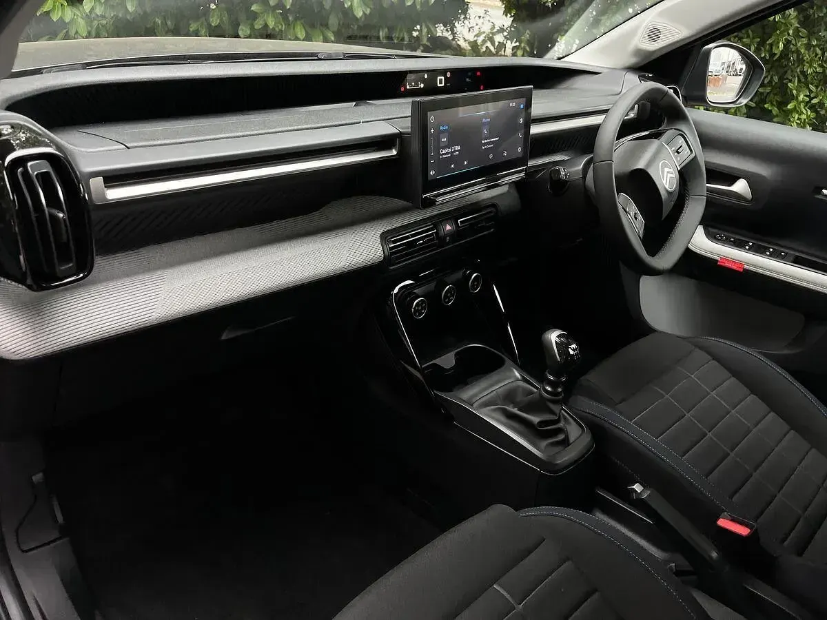 New Citroën C3 100 HP (73 kW) 2026 Grey SUV