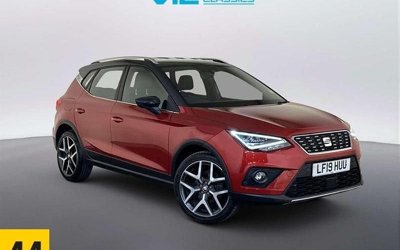 Begagnad Seat Arona XCELLENCE Lux 116 HK (85 kW) 2019 SUV