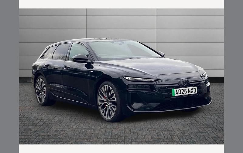 Black Used 2025 Audi e-tron Comfort SUV | £55,998 - Image 1/4