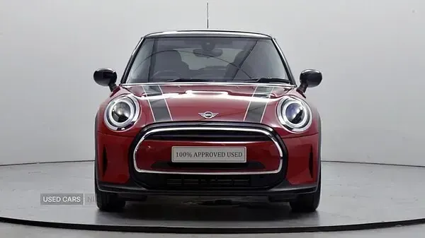 Used Mini Cooper Classic 134 HP (98 kW) 2022 Red Hatchback