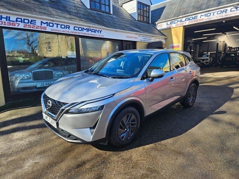 Silver Used 2023 Nissan Qashqai Acenta Premium SUV | £19,995 (Good price) - Image 1/4
