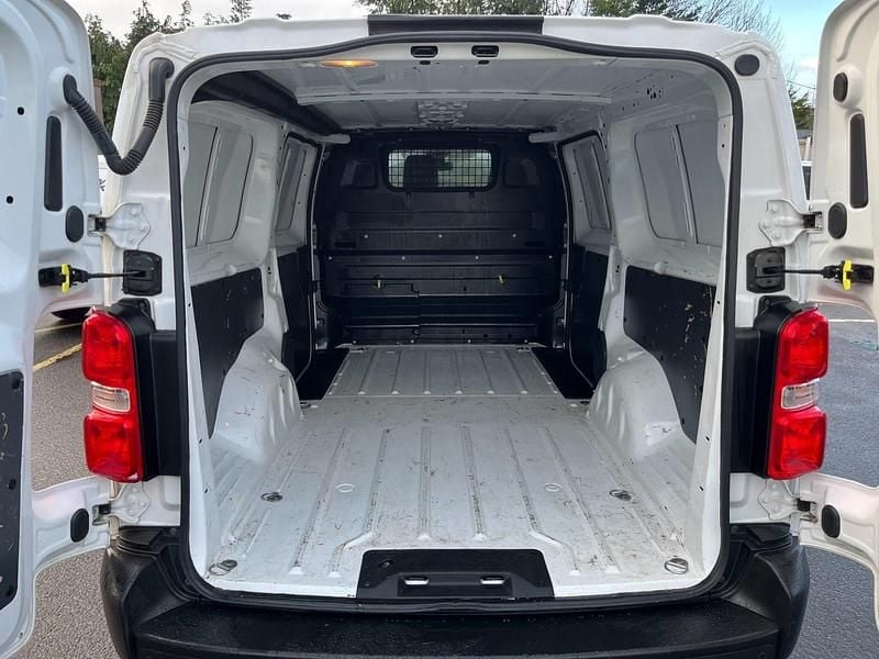 Used Toyota Proace 2022 White MPV