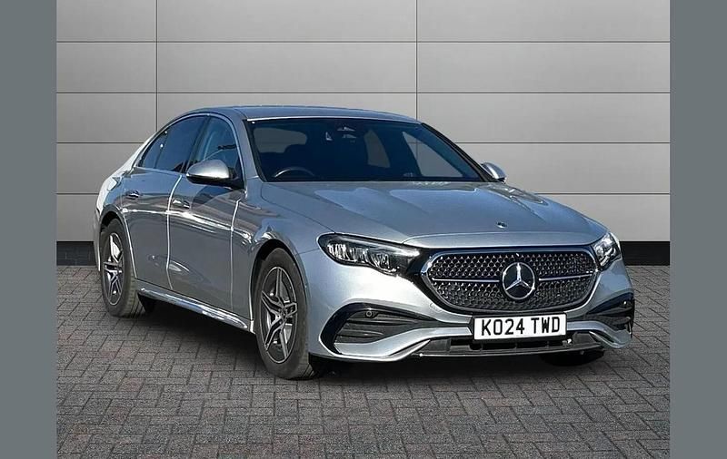 Used Mercedes E200 AMG line 200 HP (147 kW) 2024 Silver Sedan