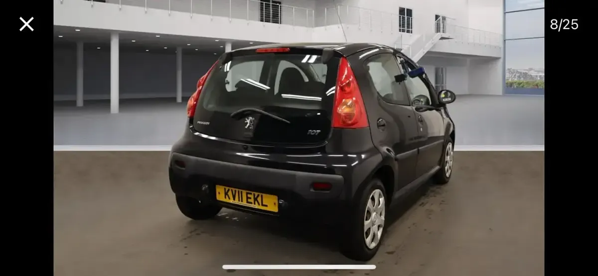 Begagnad Peugeot 107 68 HK (50 kW) 2011 Svart Halvkombi