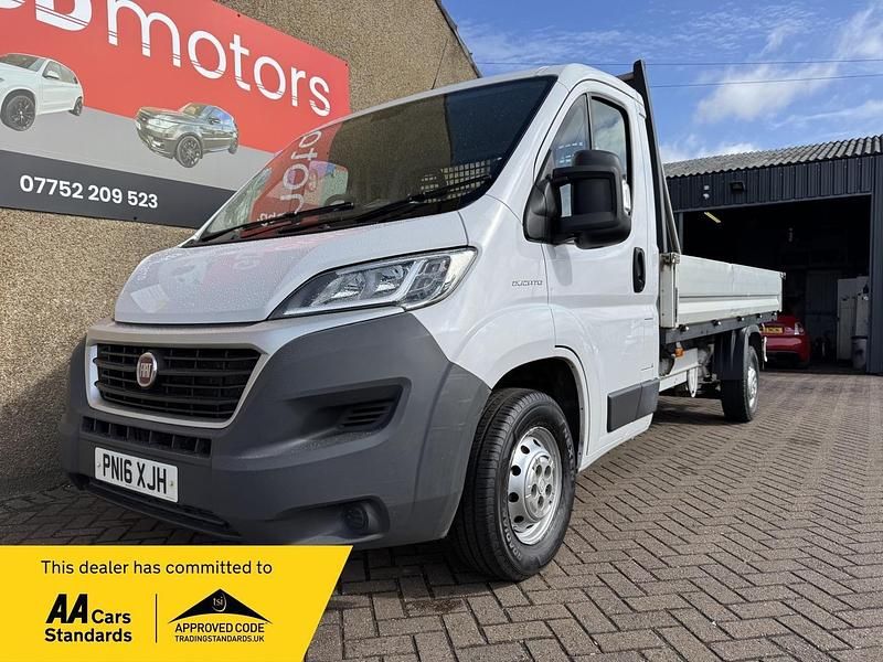 White Used 2016 Fiat Ducato Van | £6,995 (Fair price) - Image 1/4
