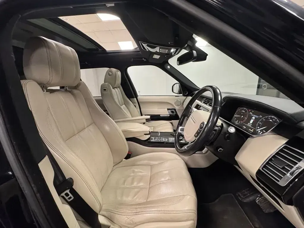 Gebraucht Land Rover Range Rover Vogue SE 339 PS (249 kW) 2014 Schwarz SUV