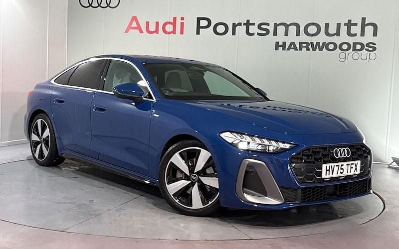 Usado Audi A5 S-Line 150 HP (110 kW) 2025 Sedan
