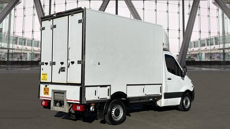 Begagnad Mercedes Sprinter Progressive 150 HK (110 kW) 2022 Vit Van