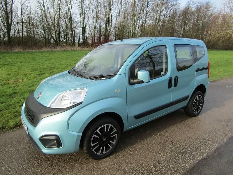 Used Fiat Qubo Trekking 2018 Green MPV