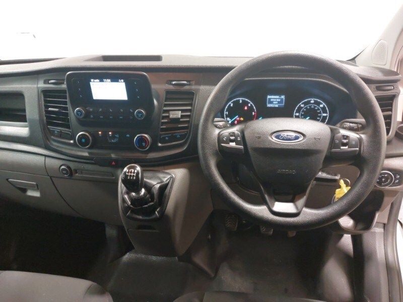 Used Ford Transit Custom 105 HP (77 kW) 2021 White Van