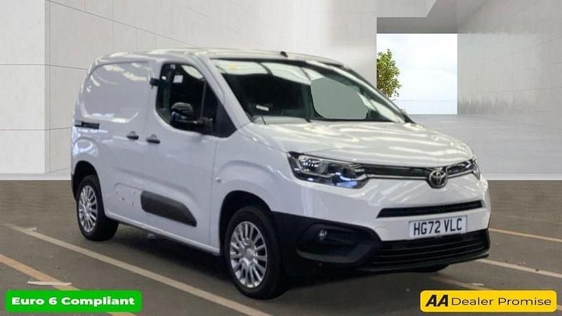 Used Toyota Proace 2023 White MPV