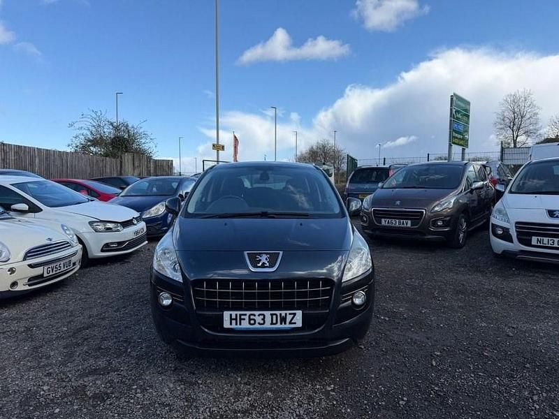 Second-hand Peugeot 3008 Active 115 CP (84 kW) 2013 Albastru SUV