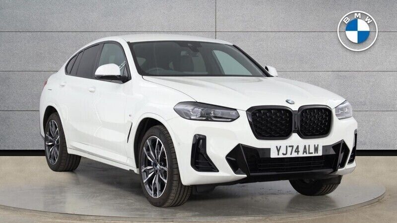 White Used 2025 BMW X4 M Sport SUV | £49,995 (Super price) - Image 1/4