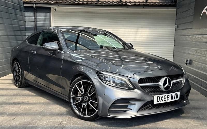 Second-hand Mercedes C300 AMG Line Premium 258 CP (189 kW) 2020 Coupe