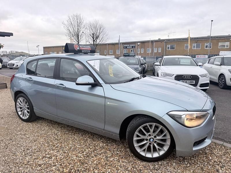 Used BMW 118 2014 Blue Hatchback
