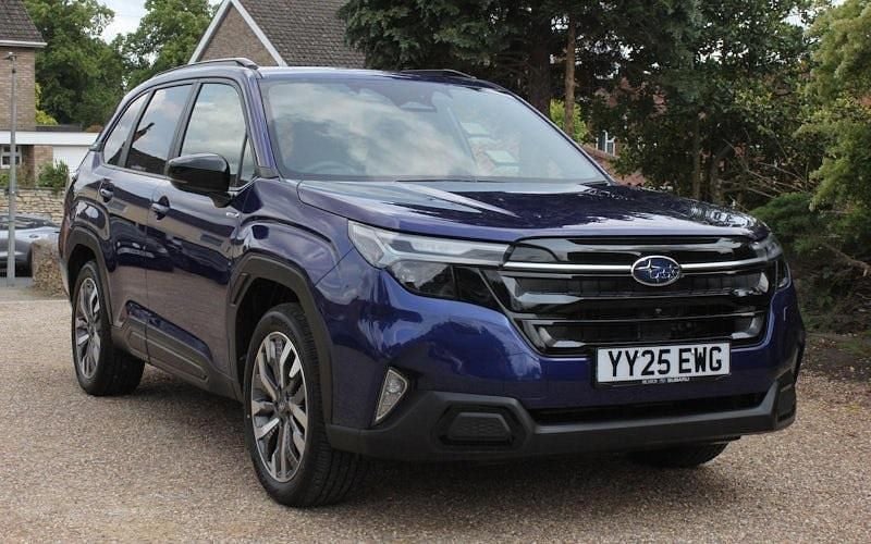 New 2025 Subaru Forester SUV | £41,795 (Fair price) - Image 1/4