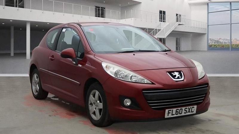 Used Peugeot 207 2010 Red Hatchback