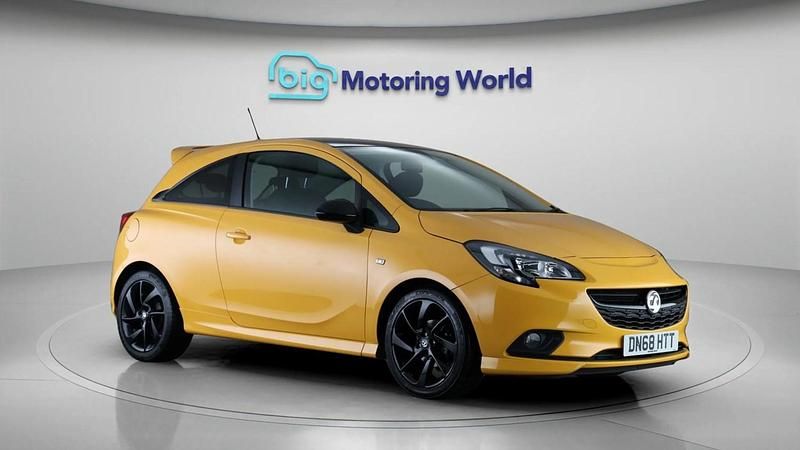 Orange Used 2018 Vauxhall Corsa SRi Hatchback | £6,700 (Fair price) - Image 1/4