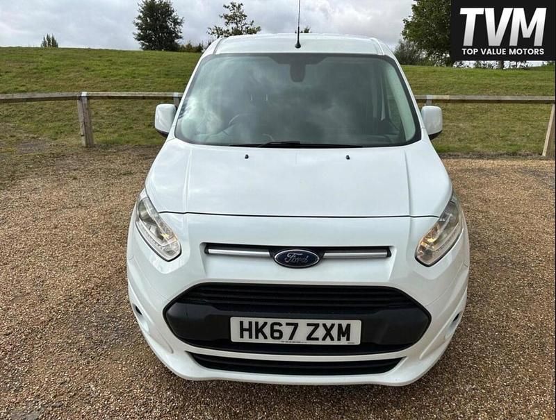 Used Ford Transit Connect Limited 120 HP (88 kW) 2018 White MPV