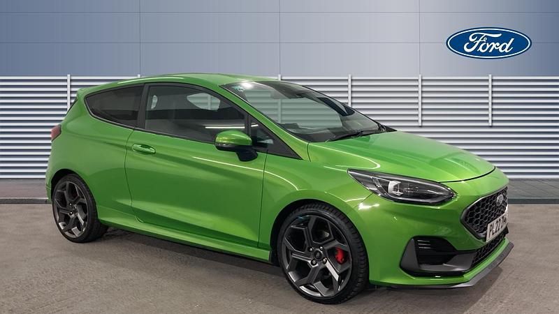 Yellow Used 2022 Ford Fiesta ST Hatchback | £16,580 (Fair price) - Image 1/3