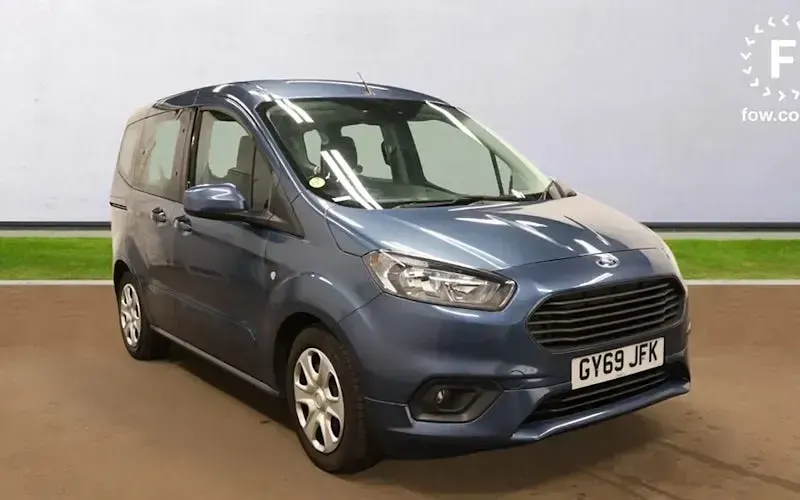 Used Ford Tourneo Zetec 101 HP (74 kW) 2019 Estate