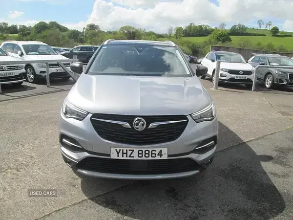 Used Vauxhall Grandland X Sport 130 HP (95 kW) 2019 Grey SUV