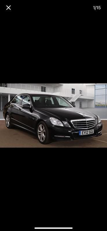 Black Used 2012 Mercedes E220 Executive Sedan | £4,750 (Super price) - Image 1/4