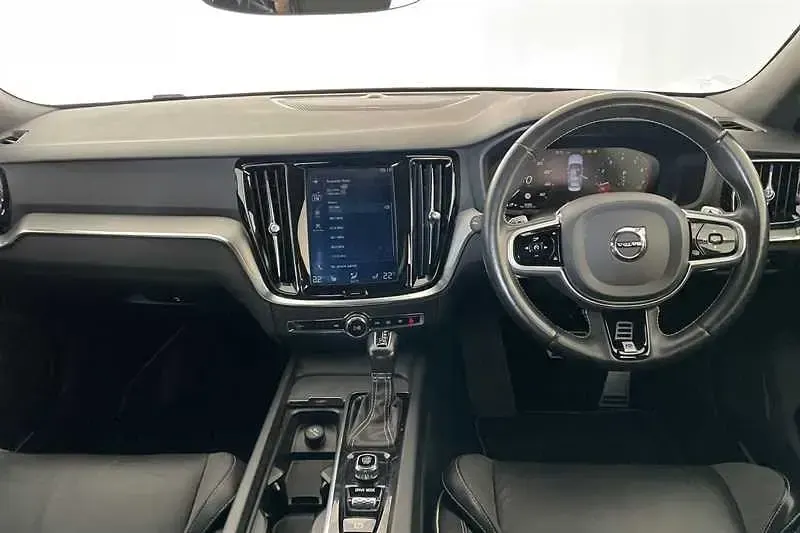Usado Volvo S60 R-Design 2019 Gris Berlina