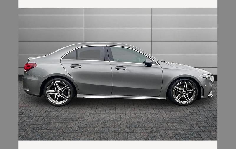 Used Mercedes A180 Executive 116 HP (85 kW) 2019 Grey Sedan