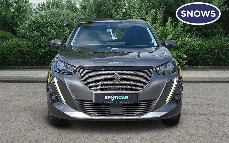 Used Peugeot 2008 Allure Premium 101 HP (74 kW) 2022 SUV