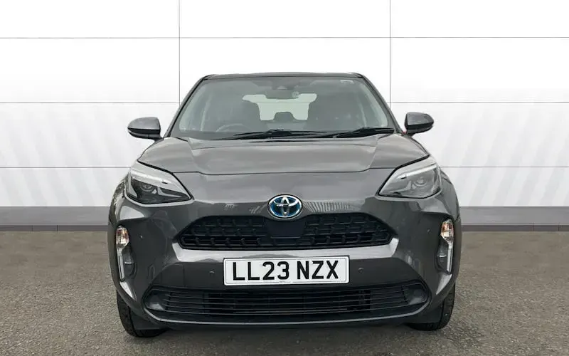 Used Toyota Yaris Hybrid 116 HP (85 kW) 2026 Estate