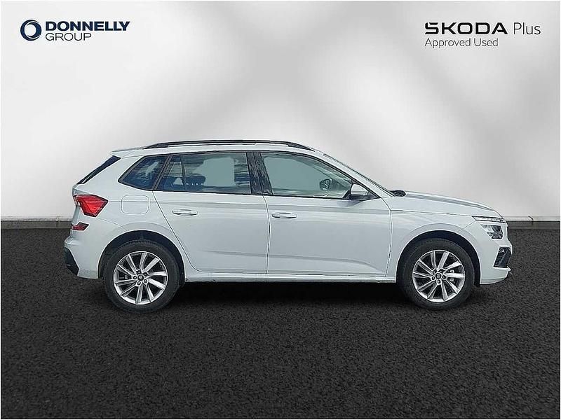 Begagnad Skoda Kamiq SE 70 HK (51 kW) 2025 Vit SUV