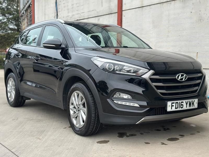 Black Used 2016 Hyundai Tucson SE SUV | £7,495 (Fair price) - Image 1/4